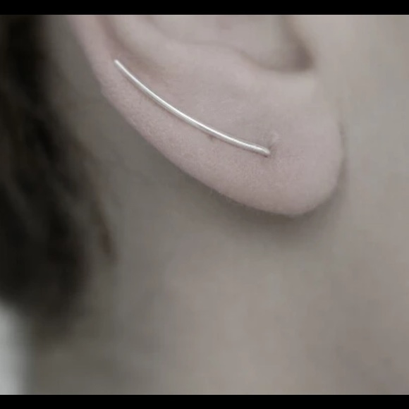 ⚜️[𝟯/$𝟭𝟴]⚜️Silver Long Bar Climber Earrings NEW - Picture 3 of 11